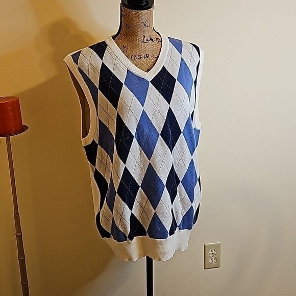 NWOT Men's Saddlebred blue and cream vest size Medium - Picture 3 of 10